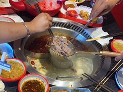 -醉董牛川派鲜肉自选火锅(烟台店)