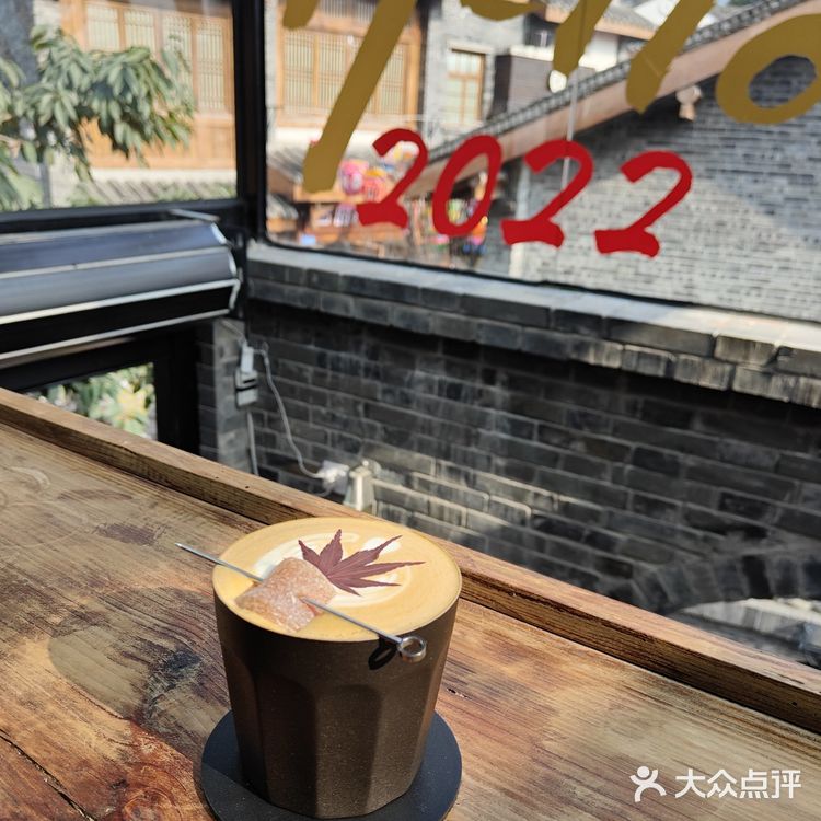 林卡咖啡•十八梯闹中取静的宝藏咖啡店