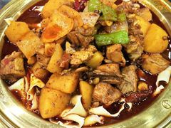 -牛一嘴·兰州牛肉面·大盘鸡(财富中心店)