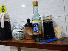 -牛小隆牛肉面馆(四牌楼店)
