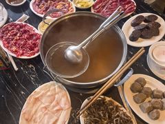 -一鼎牛鲜活牛肉城(晋江海峡国际食品城店)