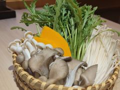 -鱼四季(五彩世界店)