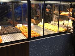 面包甜点陈列柜-LELECHA乐乐茶(上海五角场万达广场店)