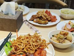 -梦航彩虹之约自助餐厅(华府天地店)
