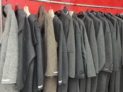 -意法服饰城