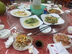 -滑记海鲜饭店·老字号(海鲜街店)