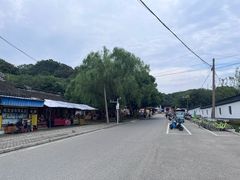 -灵岩山风景区