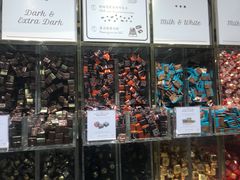 门面-VENCHI 闻绮(北京国贸商城店)