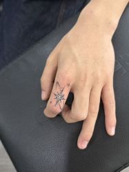 点击看大图 -龙之吻专业刺青·手工耳洞·纹身去色