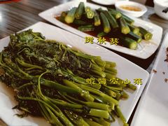 秋葵-姐妹临高乳猪店(海垦路店)
