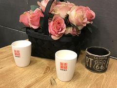 -愉肴麻辣香锅(中山路店)