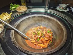 -挂旗柴锅鸡(蚌山区嘉年华店)