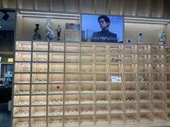 -一代眼镜·蔡司配镜(浦东大拇指广场店)