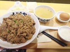 -熊吞·大碗丼烧肉饭(济宁万达广场店)