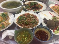 -洪霞餐馆