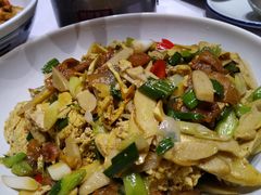 粽包炒腊肉-客家大院·非遗赣南客家菜(郁孤台店)