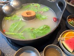 -大龙燚·旷野鲜火锅(广州首店)