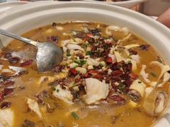 -黄泥岗·地道湖北菜(奥特莱斯店)