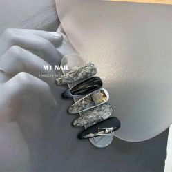 -ZX·美睫设计师汇聚店
