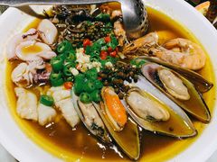 海鲜毛血旺-那家小馆•北京菜•烤鸭(香山店)