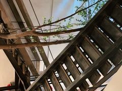 -蜜桃餐厅·伴山(湖滨商业街店)