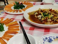 -醉美东江·三文鱼·烧鸡公