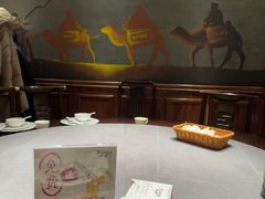 -东口码头·烧鸽子·鱼头泡饼·地方菜(金鹰悦城店)