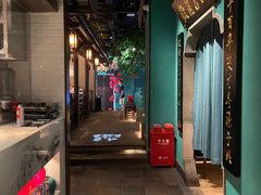 -佬麻雀·剁椒鱼头(京基KK One店)