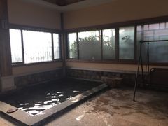 -宁波杭州湾海底温泉