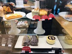 -星巴克臻选(华堂·新辰汇店)