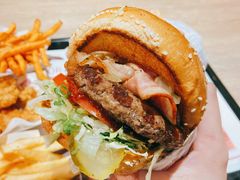 BBQ培根牛肉特堡-The Habit Burger Grill 哈比特汉堡(复兴soho店)