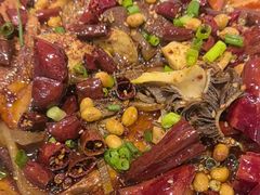 -那家老院子东北菜·饺子·小鸡炖蘑菇(艳华街店)
