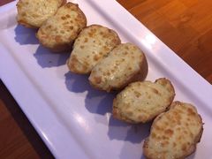 烤芝士蒜香面包-hallch好吃餐厅(奥体中心店)