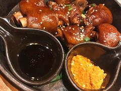 -云海肴·汽锅鸡·云南菜(天山百盛优客店)