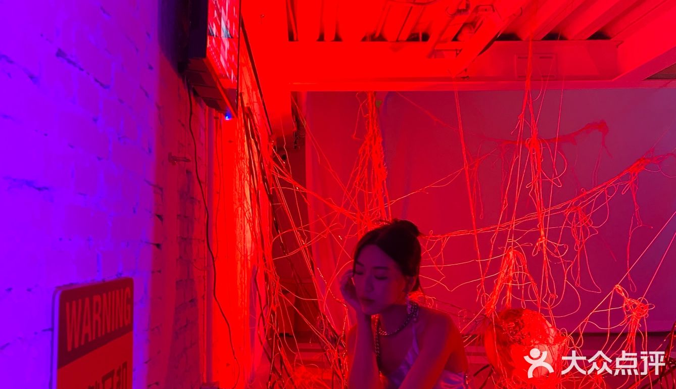 深圳新展｜『竖横折勾撇点撇点』