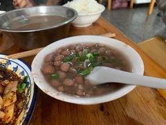 -赵姐猪耳朵饭店