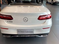 -天津波士信达奔驰4S店(卫津南路店)