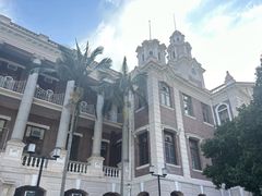 -香港大学