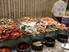 -怡豪大饭店·银顶旋转餐厅