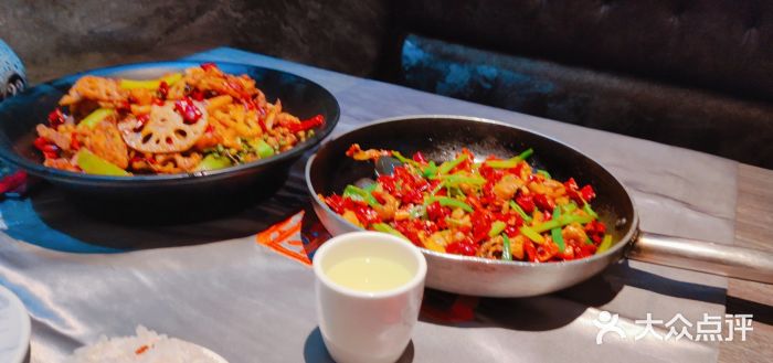 红辣椒·川菜·火锅(张杨路店)图片