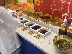 -四囍码头海鲜烧烤自助火锅(外滩南京东路悦荟广场店)
