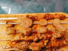 -乡村馕坑肉·烧烤·新疆菜·本地人更爱吃(阿勒泰首店)