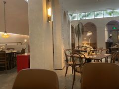 -来龙里 精致 东南亚餐室(万象城店)