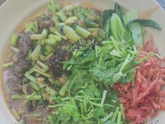 -方铲铲·成都板凳面(滨江银泰店)