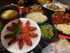 -沪小胖小龙虾(淮海中路旗舰店)