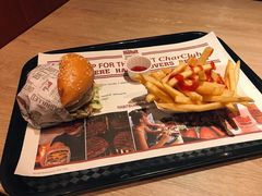 -The Habit Burger Grill 哈比特汉堡(复兴soho店)