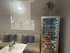 -潮一不贰·西式简餐·法式甜品(外滩店)
