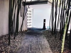 -穹六人间 people 6(岳阳路店)