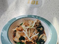 -巧克力渔家.小船海鲜胶东菜(万平口店)