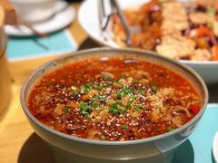 水煮牛肉-胡桃里音乐酒馆(罗湖HALO广场店)